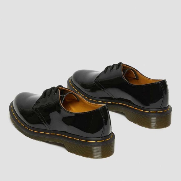 Dr. Martens Women's 1461 Black Patent Lamper US 9 - Picture 9 of 9